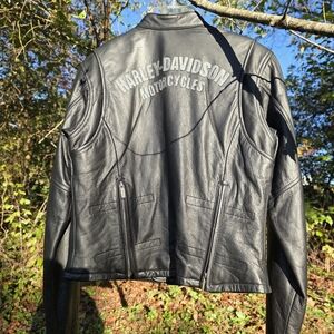 Harley-Davidson Black Leather Jacket for Women - Small